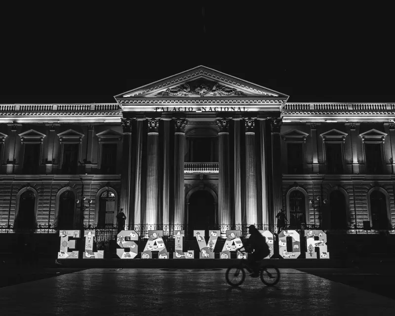 Palacio de noche